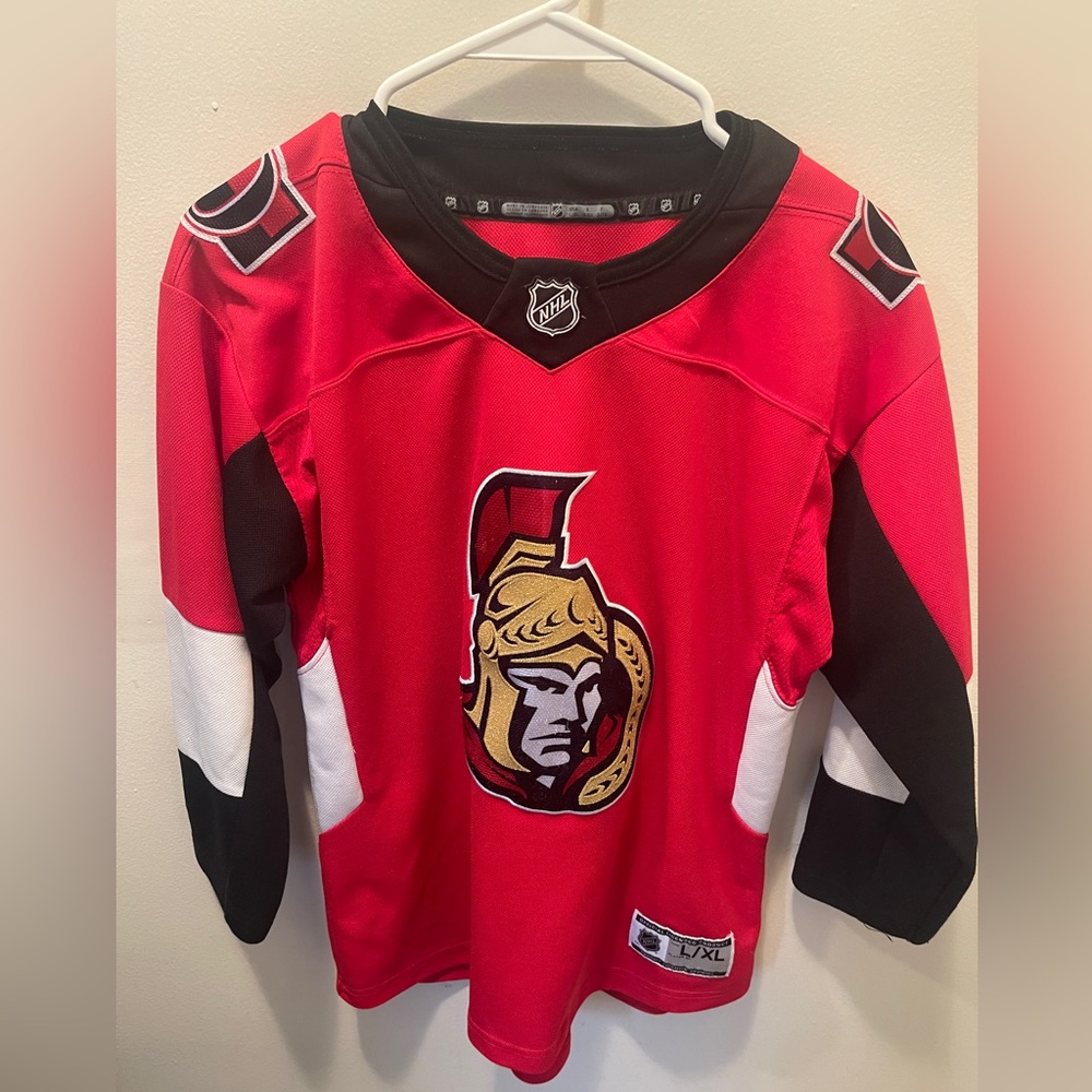 Ottawa senators jersey (youth large/xl)